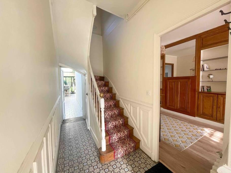 4 Chambres - Grande Maison - Parking - Jardin Amiens Eksteriør billede