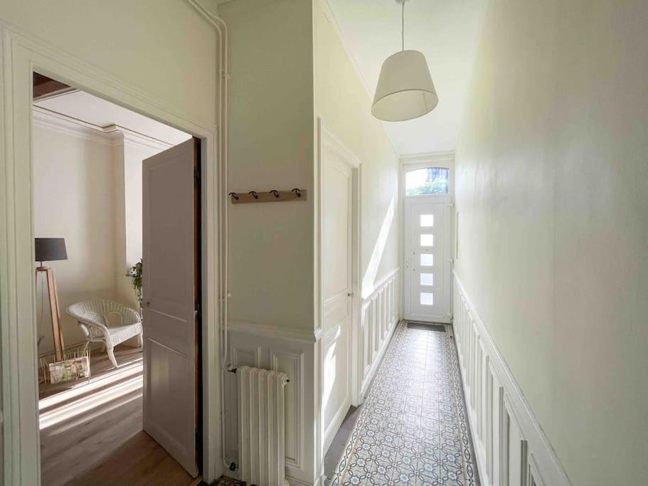 4 Chambres - Grande Maison - Parking - Jardin Amiens Eksteriør billede