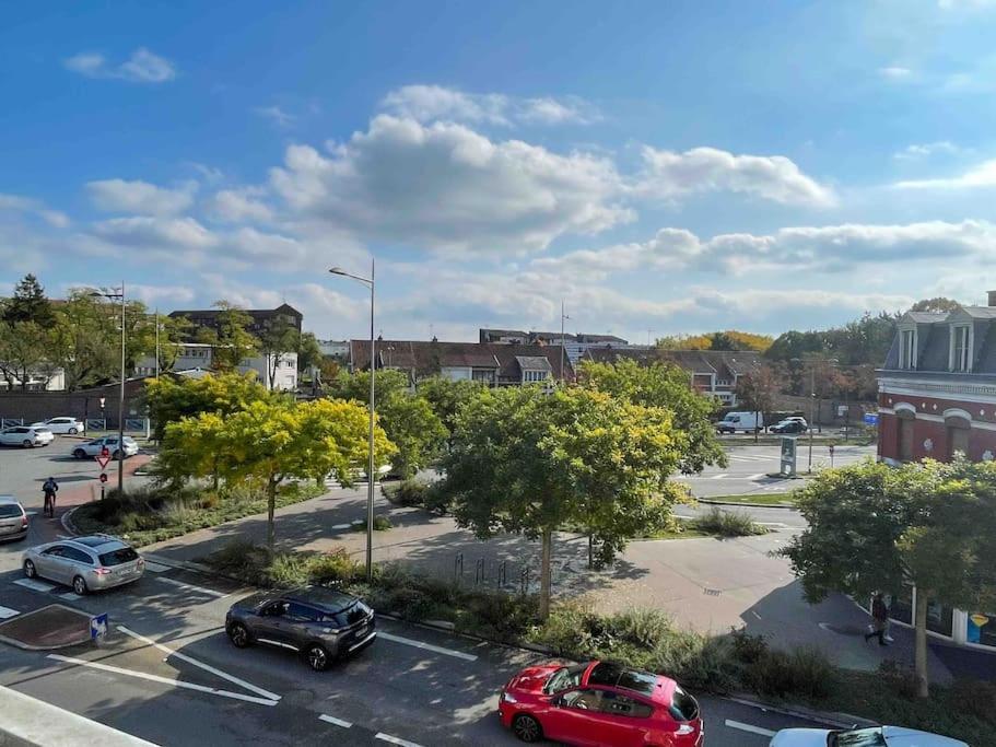 4 Chambres - Grande Maison - Parking - Jardin Amiens Eksteriør billede