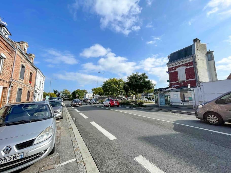 4 Chambres - Grande Maison - Parking - Jardin Amiens Eksteriør billede