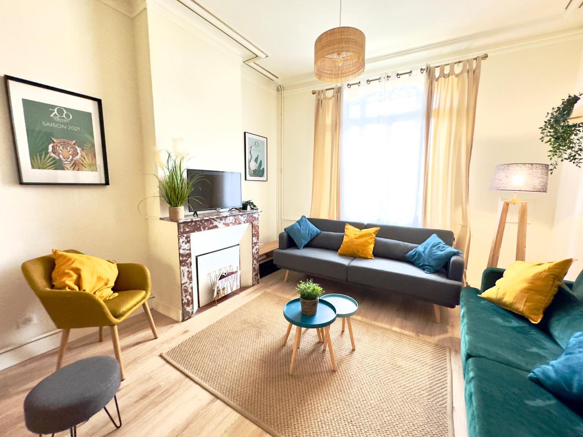 4 Chambres - Grande Maison - Parking - Jardin Amiens Eksteriør billede
