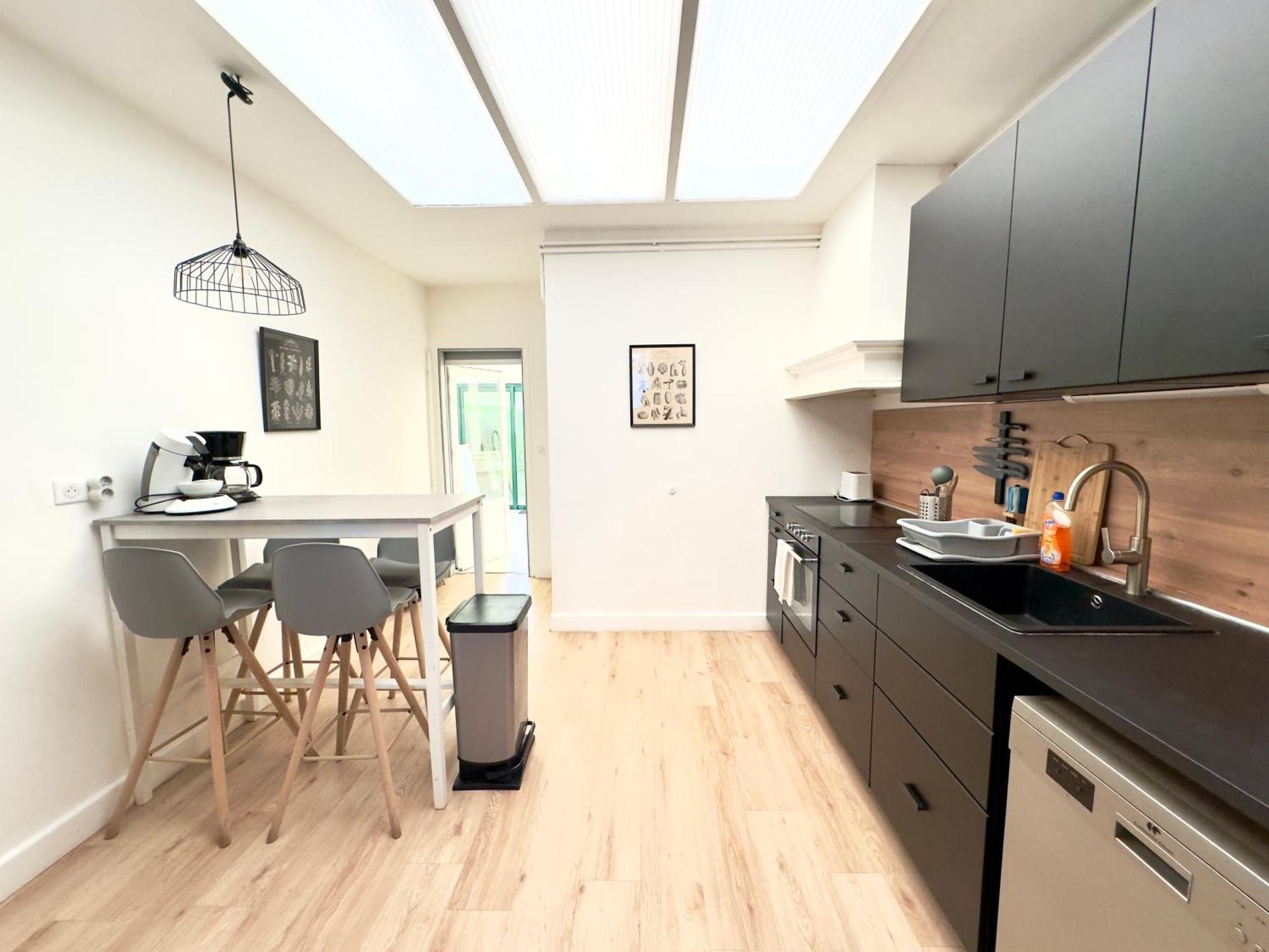 4 Chambres - Grande Maison - Parking - Jardin Amiens Eksteriør billede